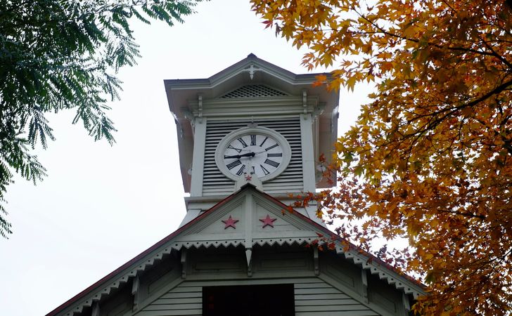 札幌の紅葉をドライブ旅行で楽しもう