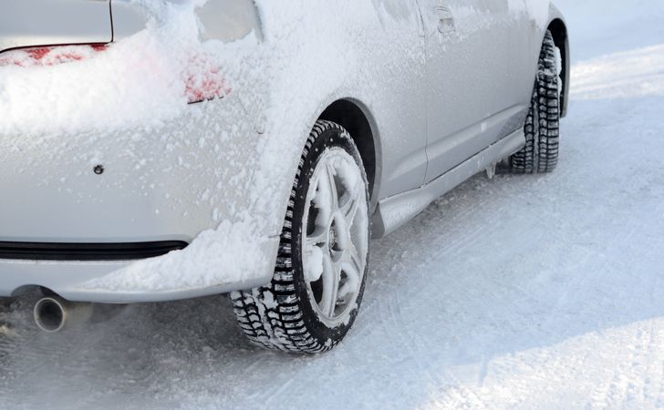 冬の雪対策は 車を安全に運転するための冬支度をご紹介 Carticle カーティクル