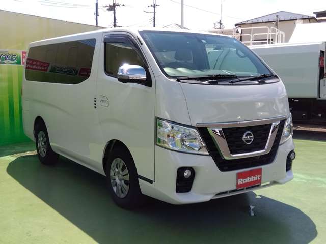 NV350キャラバンワゴン 2.5 GX ロングボディ 低床 パール NV350キャラバンワゴン 2.5 GX ロングボディ 低床 パール
